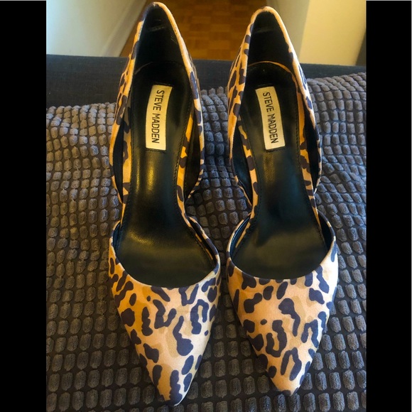 Steve Madden leopard stilettos size 9